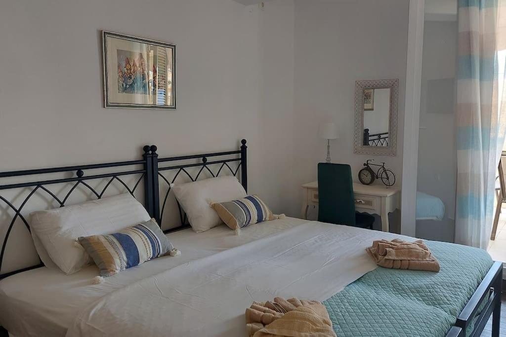 Old Port View Apartment, Διαμέρισμα Στο Κέντρο 2 Υπνοδωματίων Corfu  Bagian luar foto