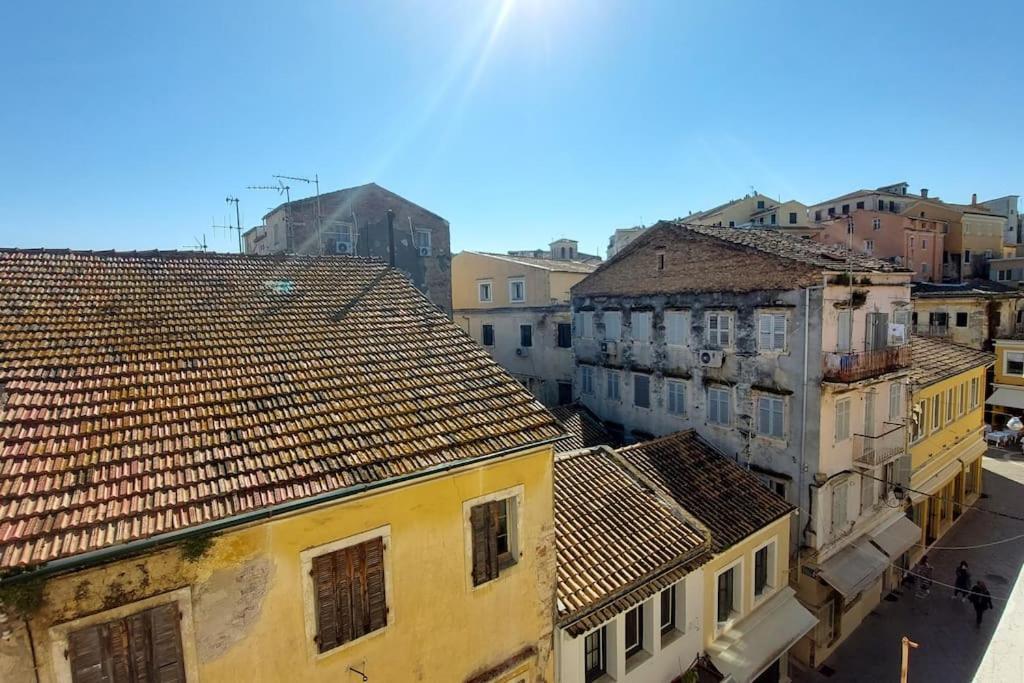 Old Port View Apartment, Διαμέρισμα Στο Κέντρο 2 Υπνοδωματίων Corfu  Bagian luar foto